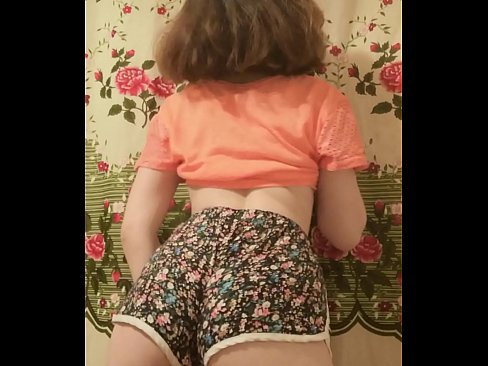 ❤️ Nwa ọhụrụ sexy na-eyipụ uwe mkpirisi ya na igwefoto ❌ Mmekọahụ mara mma na%ig.sexafinkarasskaz.ru ☑